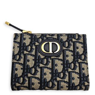 (Category: ) located in . Submitted by luxlexicon (Listing ID 1453530028, Image 1). Description: .
