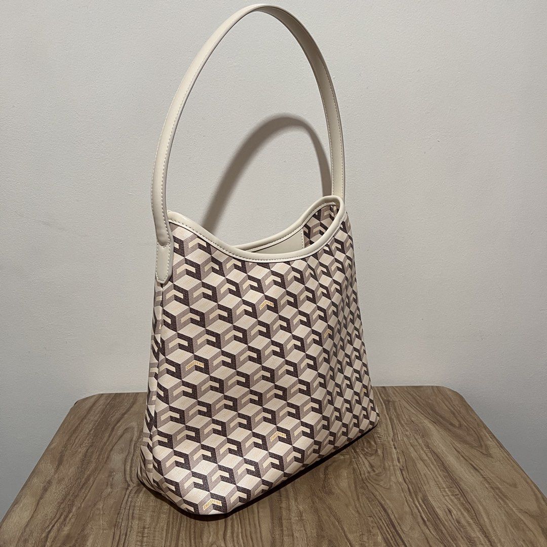 Christy Ng Alesso Medium Hobo Bag (Category: Shoulder Bags) located in Manila. Submitted by chjiu (Listing ID 1453491860, Image 2). Description: Decluttering. Girlfriend bought this year. Only used once.