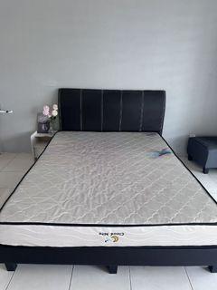 (Category: ) located in . Submitted by chii.closet (Listing ID 1453534620, Image 1). Description: .