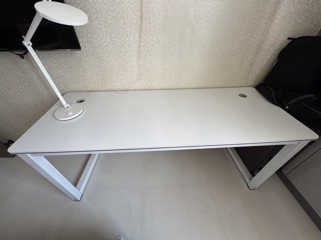 Computer Study working desk (Category: Tables & Sets) located in Singapore. Submitted by allmart (Listing ID 1453477115, Image 2). Description: Does not include the lamp. It just for showcase Dimensions 160cm x 60cm x 73cm L = 160cm W = 60cm H = 73cm Only self pick up.