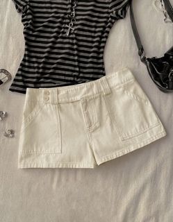(Category: ) located in . Submitted by adoptclothes (Listing ID 1453570365, Image 1). Description: .