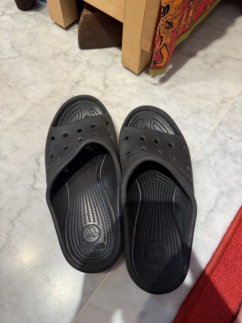 Crocs (Category: Flipflops and Slides) located in Singapore. Submitted by jan_kcc (Listing ID 1453597882, Image 3). Description: ❗️If not picked up by 5 Aug (Wed), will dump. Hardly used, only been worn indoors. Self pickup from 650118. Get both for $20 only!.
