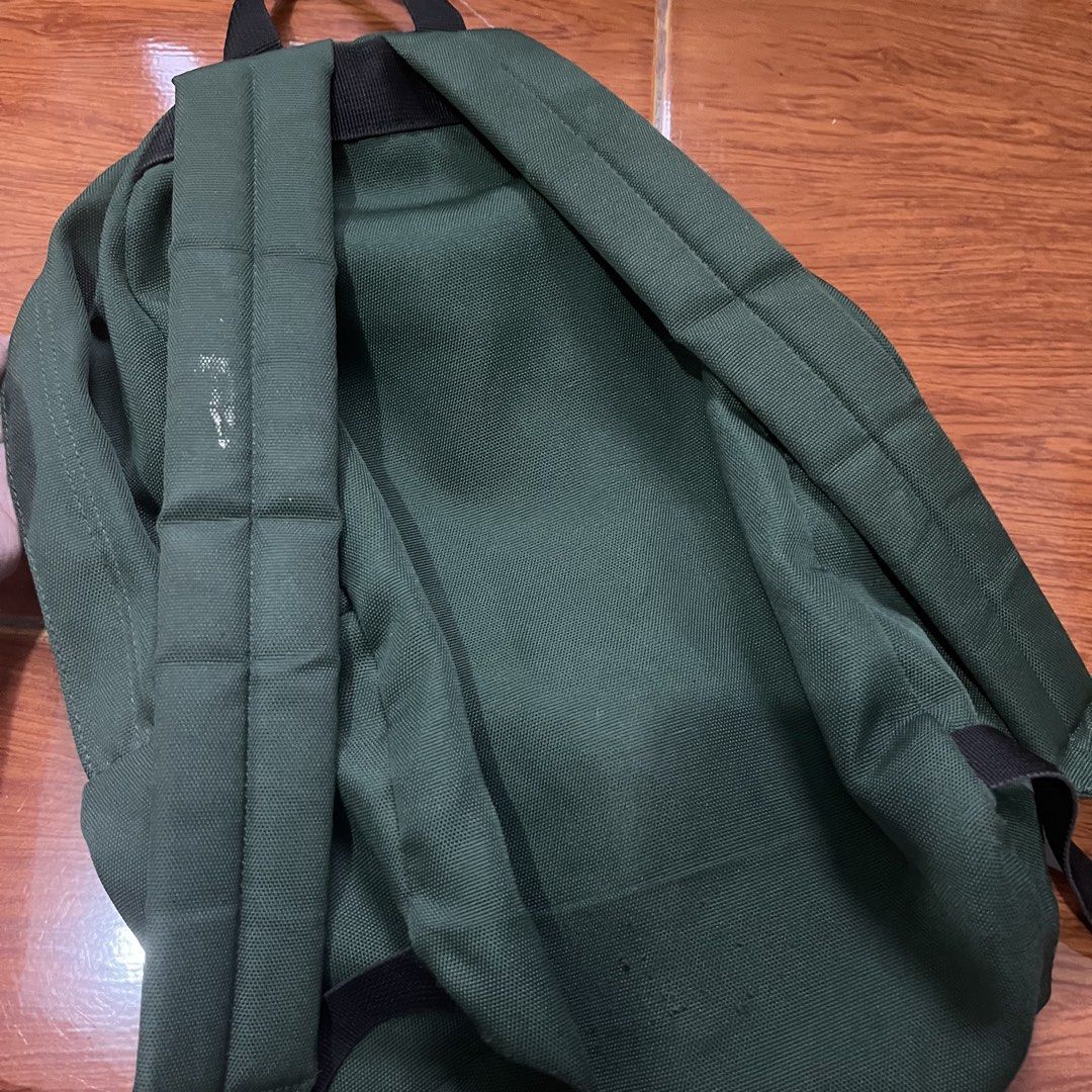 Dickies Green Backpack (Category: Backpacks) located in Abucay. Submitted by beabaduday777 (Listing ID 1453473733, Image 3). Description: .