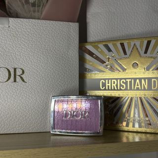 (Category: ) located in . Submitted by shopwithelle11 (Listing ID 1453614863, Image 1). Description: .