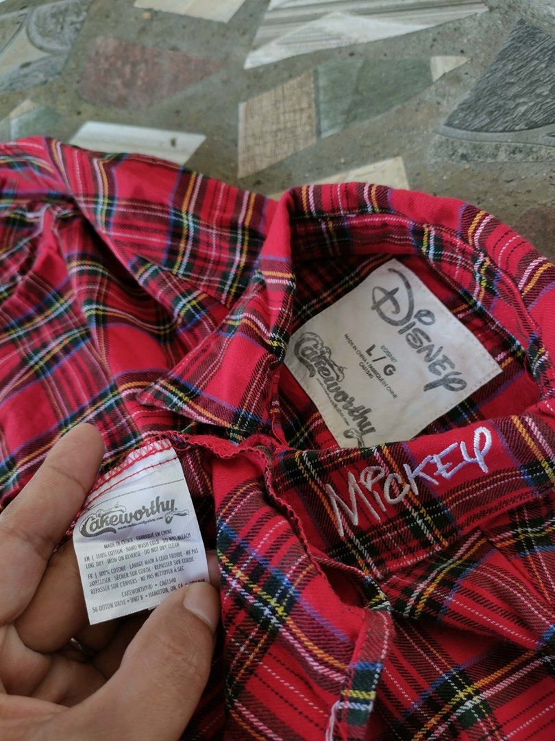 Disney cakeworthy button up(unisex) (Category: Formal Shirts) located in Calauag. Submitted by thirdfinds (Listing ID 1453480180, Image 3). Description: Disney cakeworthy button up(unisex) As new condition 22.5 width 29 length Cr 10/10.