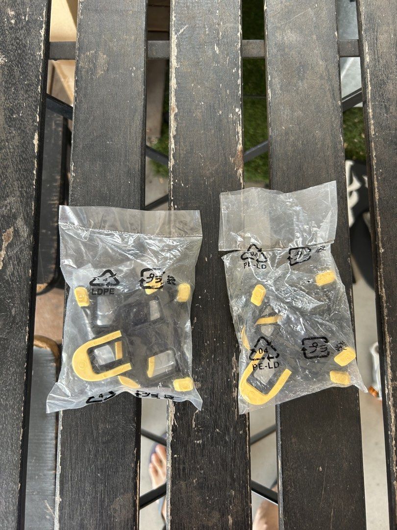 Dropbar (Category: Parts & Accessories) located in Singapore. Submitted by raf1q1 (Listing ID 1453538765, Image 4). Description: Take all 7 long bars - 120 (negotiable) Take all 4 drop bars - 100 Take all 3 stems - 50 Take all 3 seatpost/saddle - 30 Take both cleats - 10 Crankset - 80 Take all for - 300 Fast deal - 250 Rfs wanna clear space & got no use for all these .