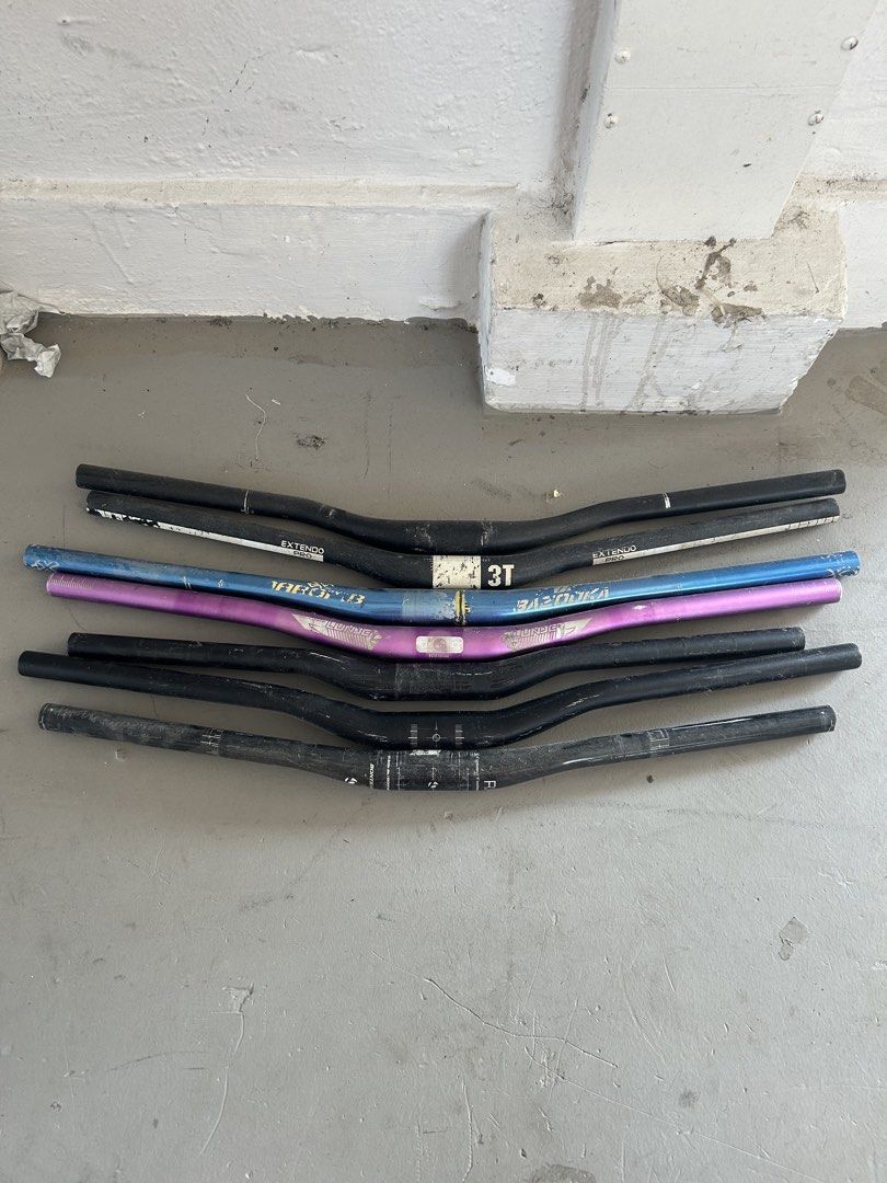 Dropbar (Category: Parts & Accessories) located in Singapore. Submitted by raf1q1 (Listing ID 1453538765, Image 6). Description: Take all 7 long bars - 120 (negotiable) Take all 4 drop bars - 100 Take all 3 stems - 50 Take all 3 seatpost/saddle - 30 Take both cleats - 10 Crankset - 80 Take all for - 300 Fast deal - 250 Rfs wanna clear space & got no use for all these .