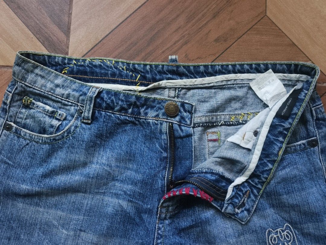 DSQUARED2 (Category: Shorts) located in Zamboanga. Submitted by d2977250664046 (Listing ID 1453557694, Image 3). Description: - Dsquared2 Blue denim shorts - 34x22 dimes - Unique cross embroidery on the right leg - Button and zip fly closure - Distressed wash effect - Multiple pockets - Ideal for casual wear.