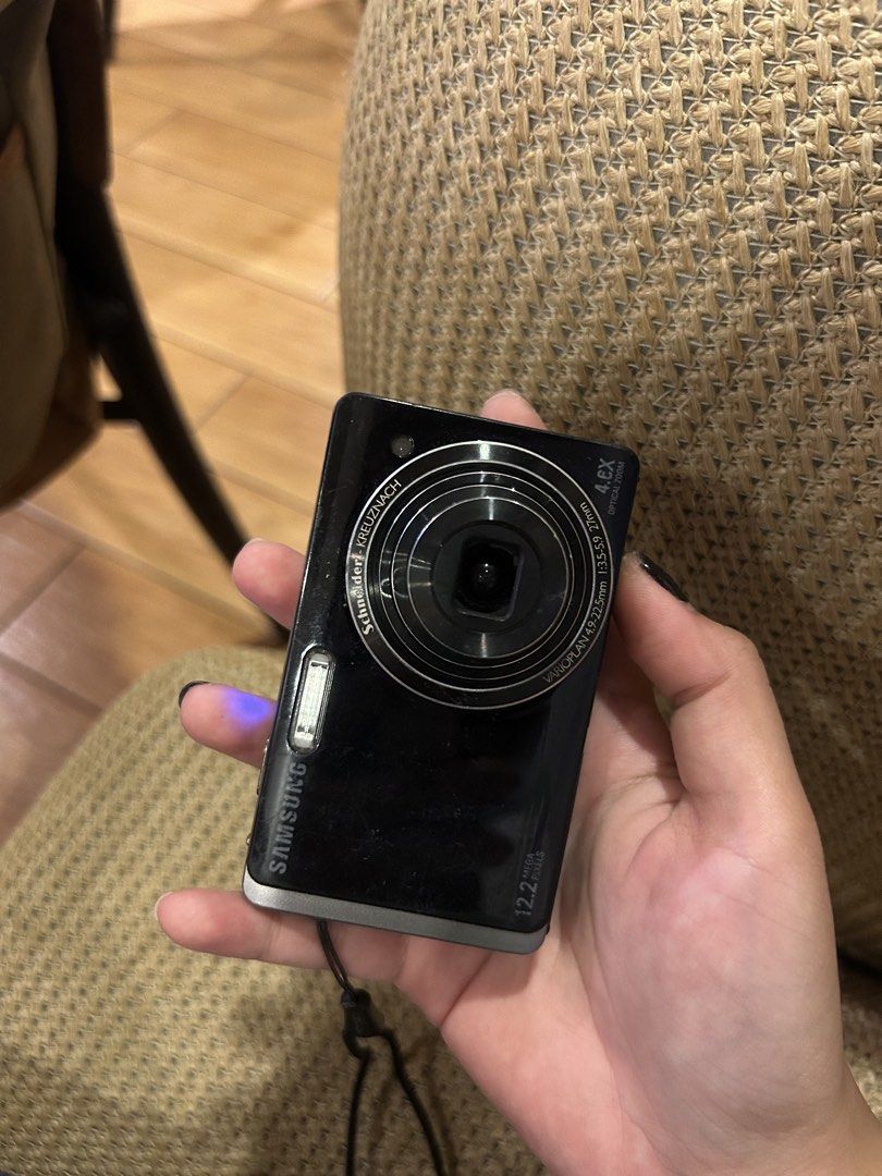 DUAL SCREEN Samsung ST500 digicam digital camera (Category: Cameras) located in Lagonoy. Submitted by nadayojiii (Listing ID 1453602978, Image 2). Description: Samsung ST500✨ NO FUNCTIONAL ISSUES flash working zoom working touch screen✨(has lcd burn but still responsive) has lens dust(visible when zoomed only) DUAL SCREEN✨✨(great for selfies!) SUPERB SHOTS🌅 COMPLETE SET (with inclusions🫶) .