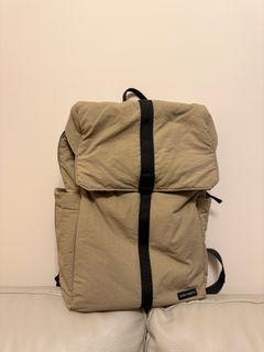 （分類：）位於 。 由 wood.forest.green 提交（商品編號 1453600693，圖片 1）。簡介： 。