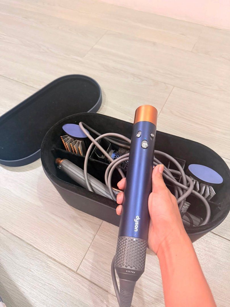 Dyson Airwrap Complete Set (Category: Hair) located in San Fernando. Submitted by declutter_ann (Listing ID 1453608608, Image 2). Description: Purchased 2023 for $32,500 Complete set Minor scratches only Functioning well P18,000 only (slightly negotiable) Please send a message if you want more photos or videos of the condition of my Airwrap RFS: I want to get the latest Airwrap and just doesn’t make sense to have 2 models.