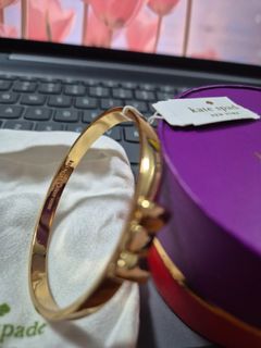 (Category: ) located in . Submitted by fromywardrobe (Listing ID 1453541649, Image 1). Description: .