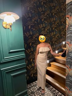 (Category: ) located in . Submitted by wardrobeaddict28 (Listing ID 1453474785, Image 1). Description: .