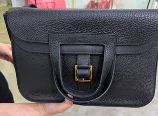 (Kategori: ) berada di . Dikirim oleh kiano_shoes (ID iklan 1453472207, Gambar 1). Deskripsi: .