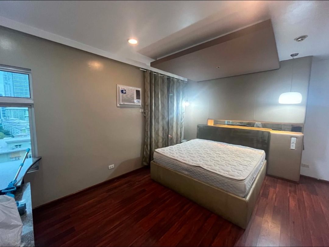 FOR LEASE: 2BR Encino Two Serendra (121 sqm - Loft type unit) (Category: Apartments & Condos) located in Malabon City. Submitted by rachellerc05 (Listing ID 1453555929, Image 2). Description: FOR LEASE: 2BR Encino Two Serendra 2 Bedrooms - Loft Type Unit 121.5 sqm with balcony with Maids room Parking space also available (with additional fee) .