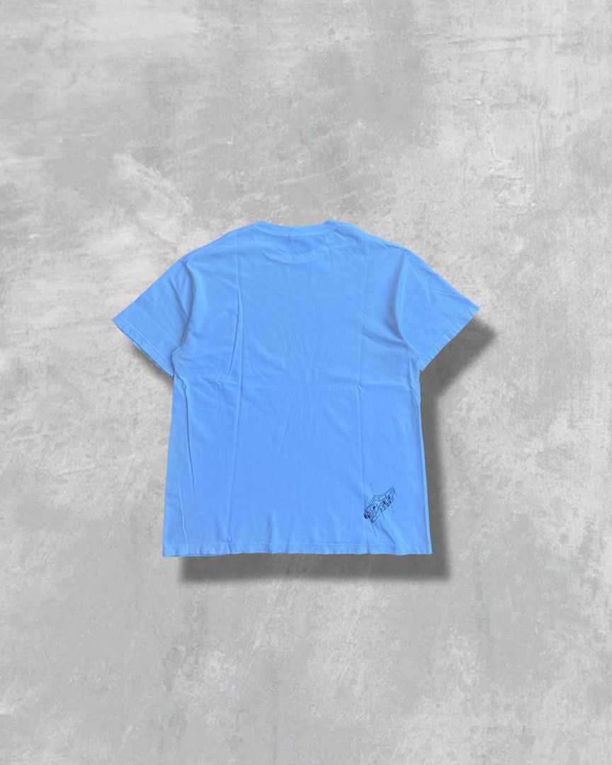 FOX SHIRT (Category: Activewear) located in Batangas. Submitted by engr_thrift (Listing ID 1453575093, Image 2). Description: 📌 DIMES : 30x23 📌 CR : 9/10 📌 ISSUE: 1 pin hole.