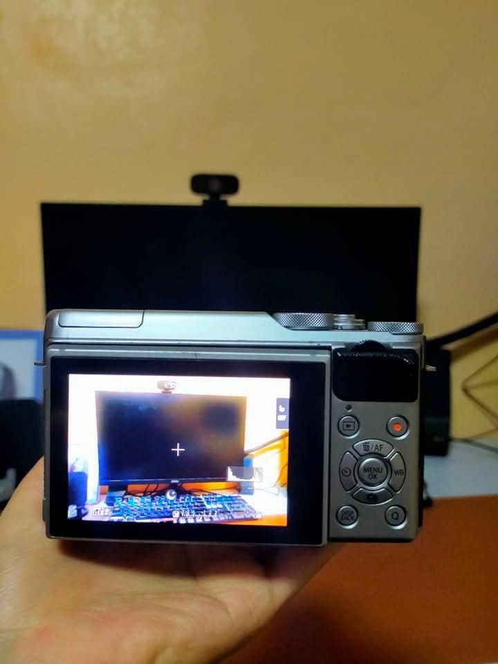 Fujifilm XA20 (Category: Cameras) located in Cavite. Submitted by jheabelanio (Listing ID 1453574012, Image 2). Description: 📸 FOR SALE: Fujifilm X-A20 Mirrorless Camera 💰 Price: ₱13,500 Selling my Fujifilm X-A20, purchased in 2019 for ₱17,000. ✨ Good working condition ✨ Minor scratches from normal use ✨ Camera bag included ✨ SD card included ⚠️ No charger included Perfect for beginners, content creators, travel, and everyday photography! Selli