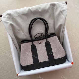 （分類：）位於 。 由 chanshin_hermes 提交（商品編號 1452775354，圖片 1）。簡介： 。