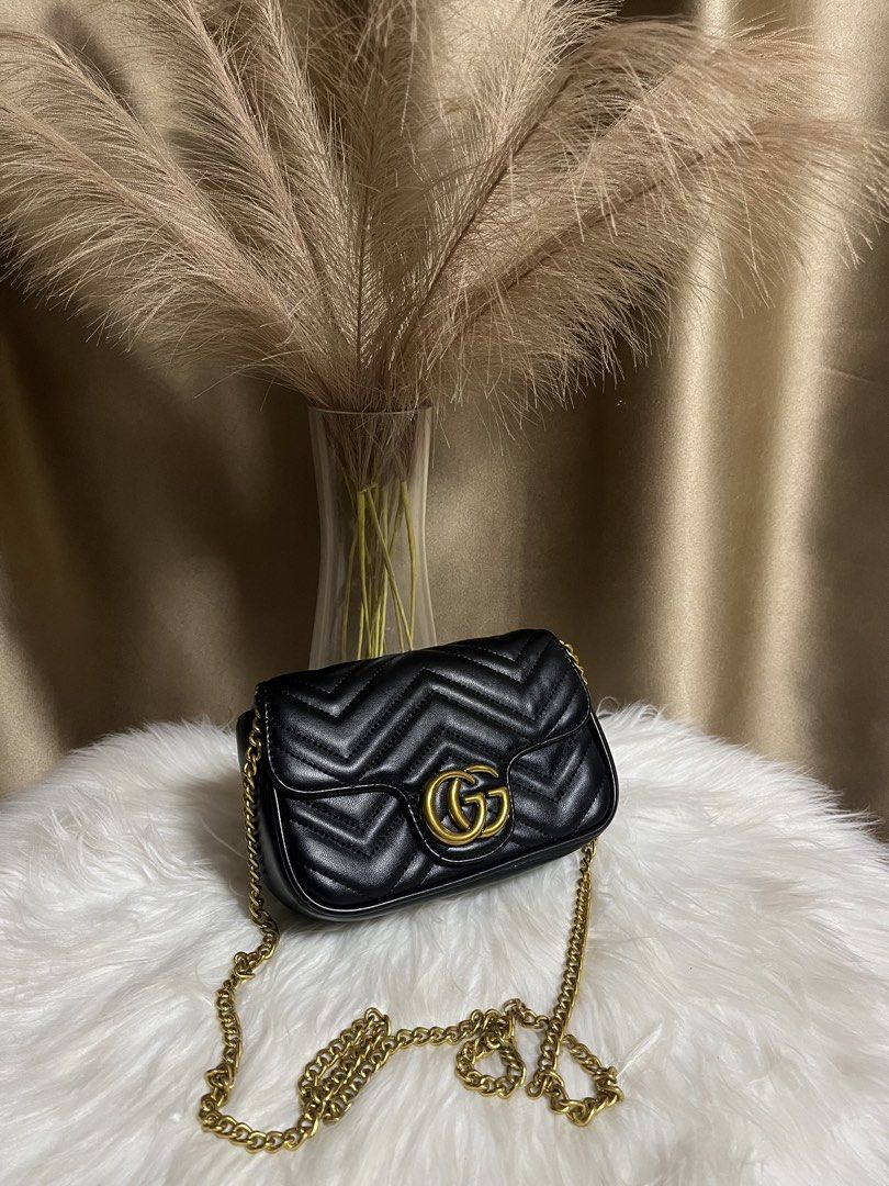 GG Marmont Small Shoulder Bag Black (Category: Luxury Bags & Wallets) located in Pasay City. Submitted by 2ndloveforever2023 (Listing ID 1453568650, Image 1). Description: 📍Cavite.