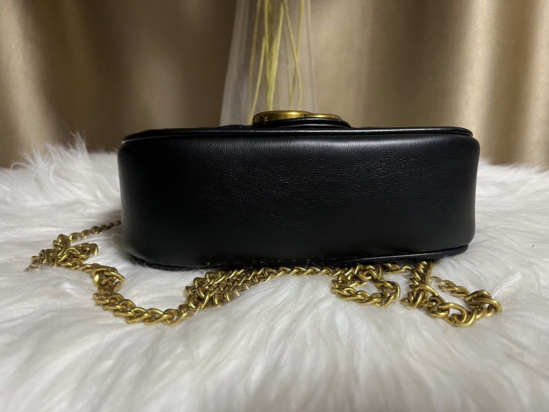 GG Marmont Small Shoulder Bag Black (Category: Luxury Bags & Wallets) located in Pasay City. Submitted by 2ndloveforever2023 (Listing ID 1453568650, Image 3). Description: 📍Cavite.