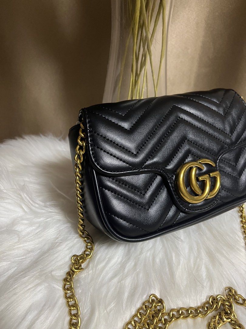 GG Marmont Small Shoulder Bag Black (Category: Luxury Bags & Wallets) located in Pasay City. Submitted by 2ndloveforever2023 (Listing ID 1453568650, Image 2). Description: 📍Cavite.