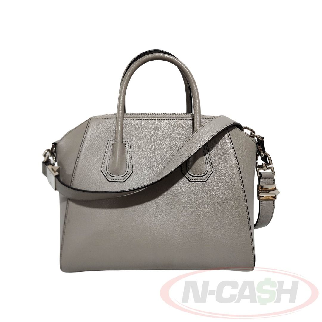 Givenchy Antigona Small Bag in Pearl Grey (Category: Luxury Bags & Wallets) located in Quezon City. Submitted by luxury_by_n-cash (Listing ID 1453470531, Image 2). Description: N-Cash Pawnshop "Instant Cash for Bags, Watches, Cars, and Electronics" https://www.ncash-pawnshop-philippines.com/ Givenchy Antigona Small Bag in Pearl Grey PRE-OWNED Brand: GIVENCHY Measures: 28 × 25 × 15 cm (approx) 4″ Double Handle Drop 20″ Strap Drop, adjustable Mater