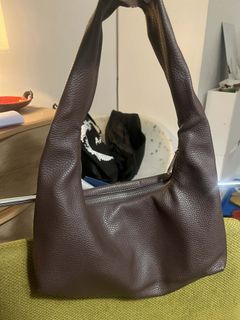 (Category: ) located in . Submitted by thriftwithgabe (Listing ID 1453596244, Image 1). Description: .