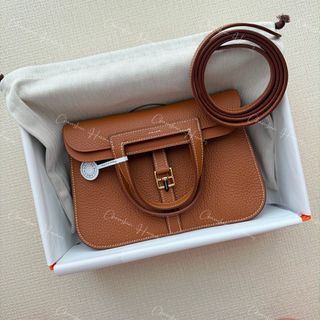 （分類：）位於 。 由 chanshin_hermes 提交（商品編號 1452611608，圖片 1）。簡介： 。