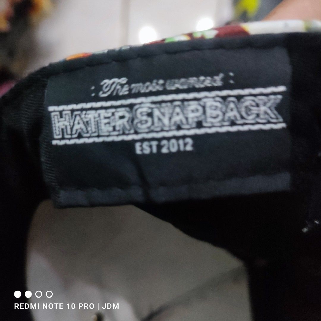 Haters Brand Cap (Category: Caps & Hats) located in Antipolo. Submitted by klashnikov (Listing ID 1453532367, Image 3). Description: Colourful Paisley design Pwede videocall for legitimacy Pwede pickup sa aking munting garahe waze (JDM thrift shop) Pwedeng meetup around upper Antipolo,pag malayo ka pwede natin paship (Luzon,Visayas at Mindanao) cut off is every 4pm Pls. Check my sellers rating and proof of shipping for peace of mind in buying. Pl