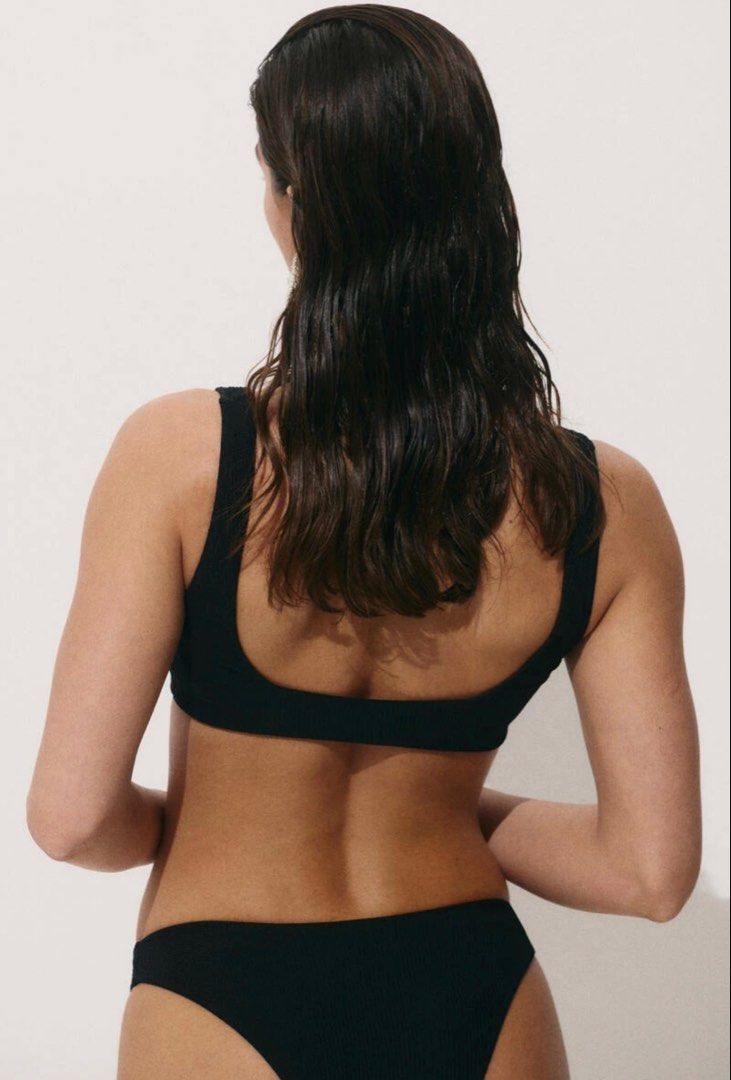 H&M Black Ribbed Square Neck Bikini Top (Category: Bikinis & Swimsuits) located in Quezon City. Submitted by stylesaverph (Listing ID 1453554403, Image 2). Description: - Black ribbed bikini top - Square neckline with thick straps - Comfortable and stretchy material - Ideal for beach or pool - Versatile: matches any bikini bottoms - Size: L.