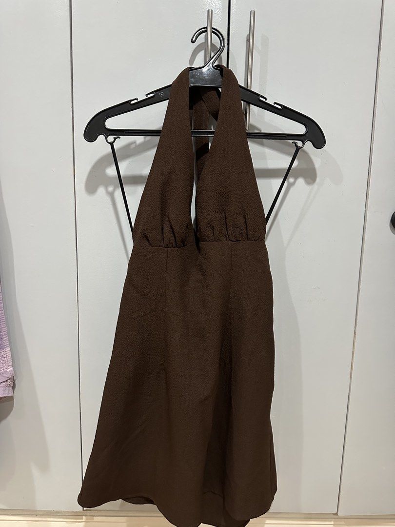 H&M Brown Halter Tie Dress (Category: Dresses) located in Quezon City. Submitted by tangled8 (Listing ID 1453543464, Image 2). Description: .