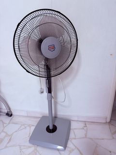 (Category: ) located in . Submitted by sarvajeetp (Listing ID 1453542839, Image 1). Description: .