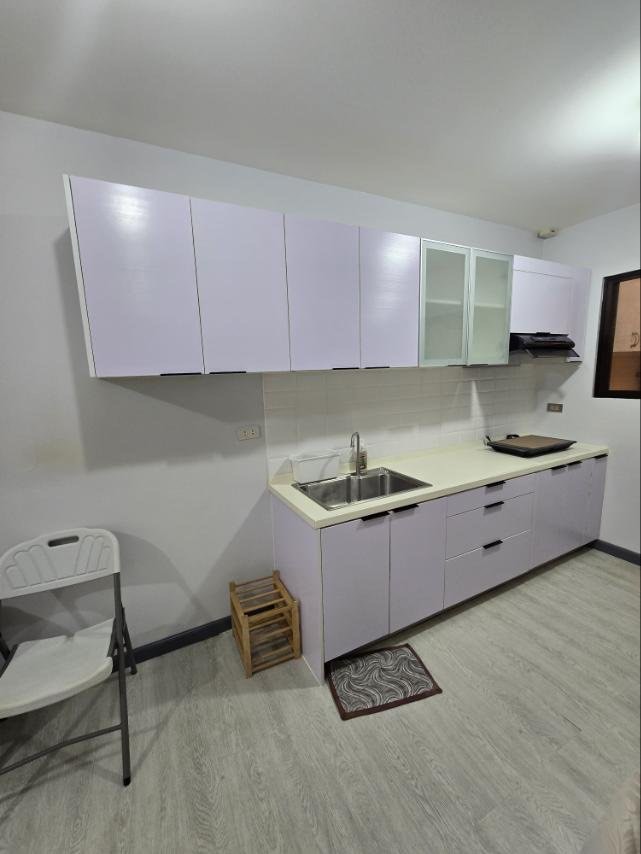 (Category: ) located in . Submitted by getbounced (Listing ID 1453501749, Image 1). Description: .