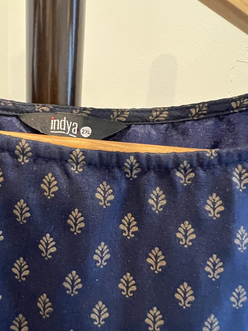Indya (Category: Traditional & Ethnic wear) located in Singapore. Submitted by s2436 (Listing ID 1453545258, Image 3). Description: Worn once for a function. Shipping not included in price listed. .