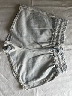 （分類：）位於 。 由 ducksinnarow 提交（商品編號 1453513204，圖片 1）。簡介： 。