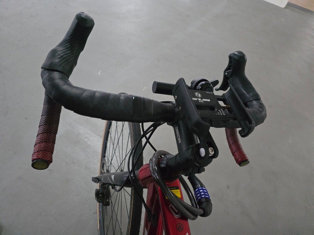 java rb small (Category: Bicycles) located in Singapore. Submitted by ramkid (Listing ID 1453542692, Image 1). Description: 3x9spd free accessories. 1helmet bottlecage cp holdr stand light rechargable bag andbell pickup undermy blk.286a tohguan.