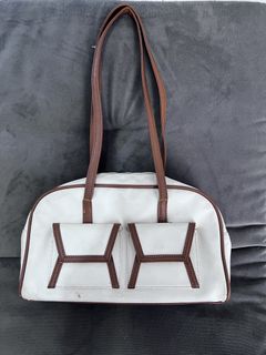 (Kategori: ) berada di . Dikirim oleh stuff.reloved (ID iklan 1453521192, Gambar 1). Deskripsi: .