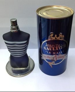 (Category: ) located in . Submitted by fragranceParfumdealer (Listing ID 1453550817, Image 1). Description: .