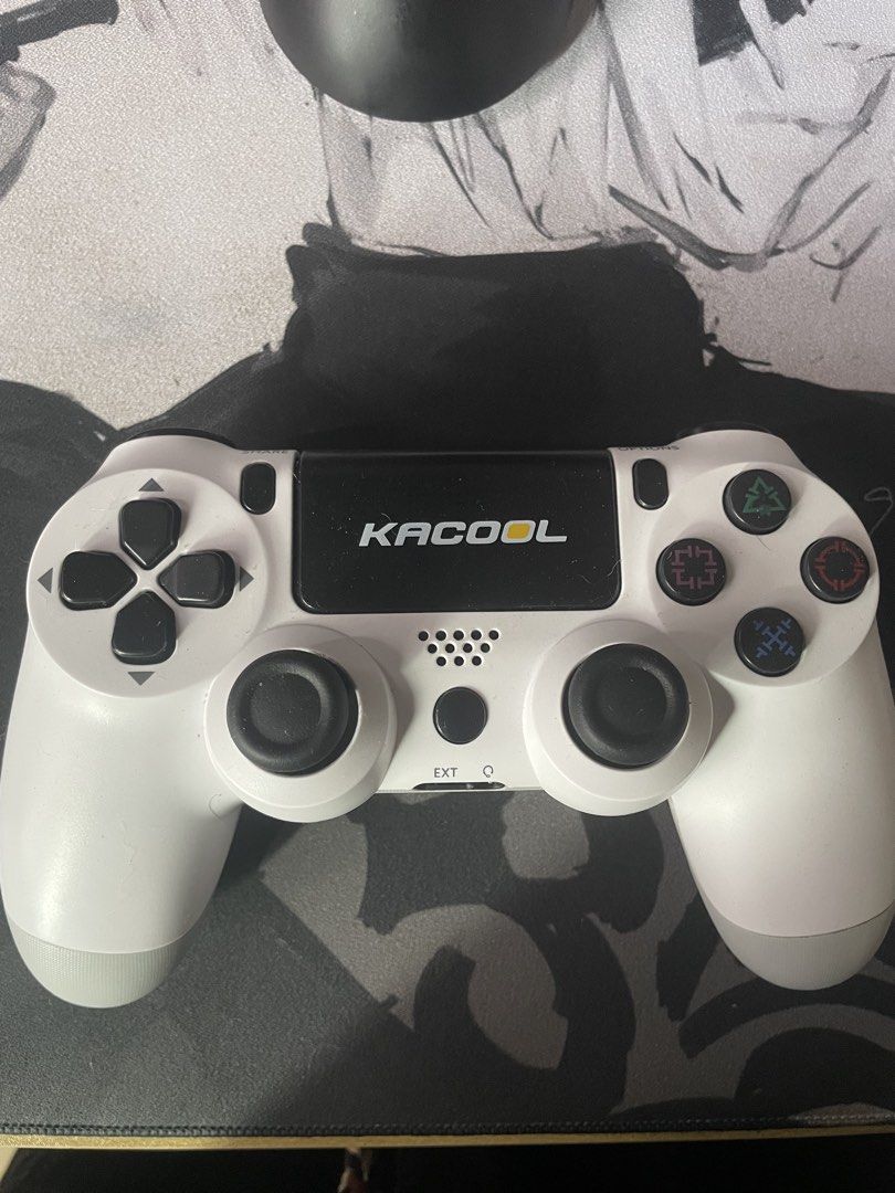 KACOOL CONTROLLER (Category: PlayStation) located in Manila. Submitted by thelifeeofpol (Listing ID 1453460210, Image 1). Description: issue: biglang di nag respond right trigger ayun lang naman issue bawas gamit lang controller and wired connection inclusion no box lang .