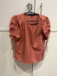 (Category: ) located in . Submitted by closetsale28 (Listing ID 1453497711, Image 1). Description: .
