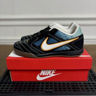 (Category: ) located in . Submitted by nike.store (Listing ID 1453593234, Image 1). Description: .
