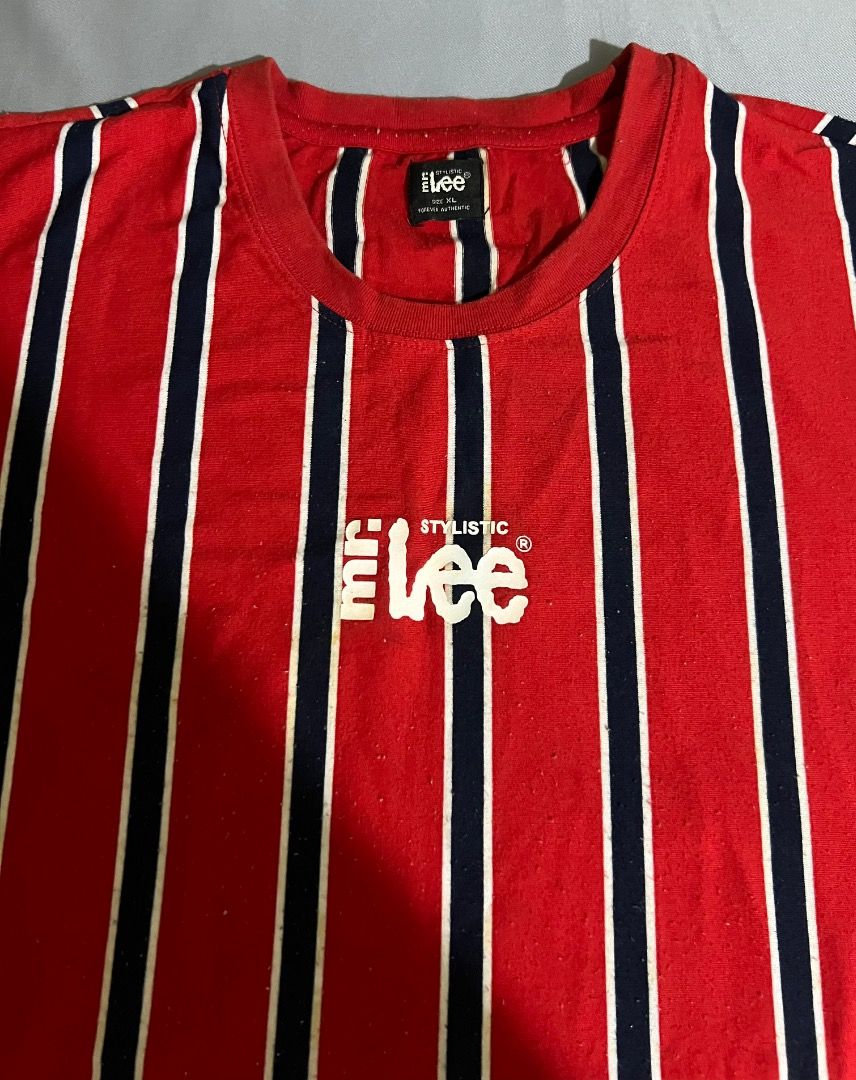 Lee Stripes T-Shirt (Category: Tshirts & Polo Shirts ) located in Quezon City. Submitted by gus_07 (Listing ID 1453574998, Image 2). Description: Original XL size RFS: Decluttering Location: Near UP Diliman, Quezon City.