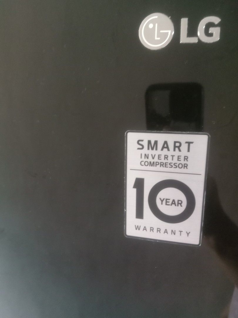 LG Refrigerator with Smart Inverter Compressor (Category: Refrigerators and Freezers) located in Manila. Submitted by akira1818 (Listing ID 1453482910, Image 2). Description: RUSHHHHHH - Black LG Refrigerator - Smart Inverter Compressor with 10-year warranty - Multi Air Flow system for even cooling - Convenient pull-out tray - Dedicated Fresh Zone for produce - Works well, tested and functional - Some items inside are included as a bonus!.