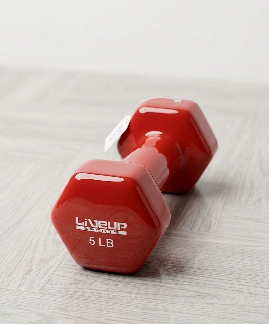 Liveup Sports 5 LB Red Dumbbell (Category: Weights & Dumbbells) located in Makati City. Submitted by cee_store (Listing ID 1453473308, Image 1). Description: - Liveup Sports Dumbbell - Weight: 5 LB - Color: Shiny Red - Features: Hexagonal shape to prevent rolling - Ideal for: Home workouts, gym equipment addition.