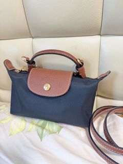 （分類：）位於 。 由 luchacc 提交（商品編號 1453532888，圖片 1）。簡介： 。