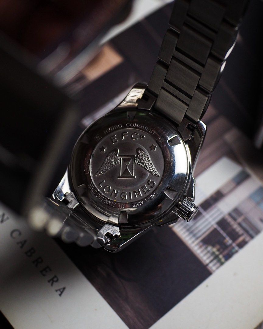 Longines HydroConquest (Smurf) (Category: Luxury Watches) located in Imus. Submitted by nolitimepieceph (Listing ID 1453572751, Image 2). Description: Longines Hydro Conquest (Smurf) Ref: L3.642.4 Year: 2010 Cal: L.619.2 (Automatic) All Original Blue Luminous Dial Blue Crispy Bezel Bracelet fits-up to 7.5” w/o 1 extra link Polished Water Pressure Tested Screw-down Crown Issue: Patina Calendar, Light scratch on Glass Come with 2 months warranty an