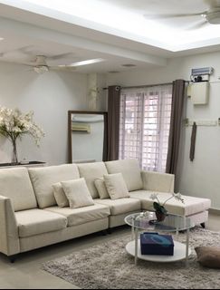 (Category: ) located in . Submitted by syazazazaza (Listing ID 1453491442, Image 1). Description: .