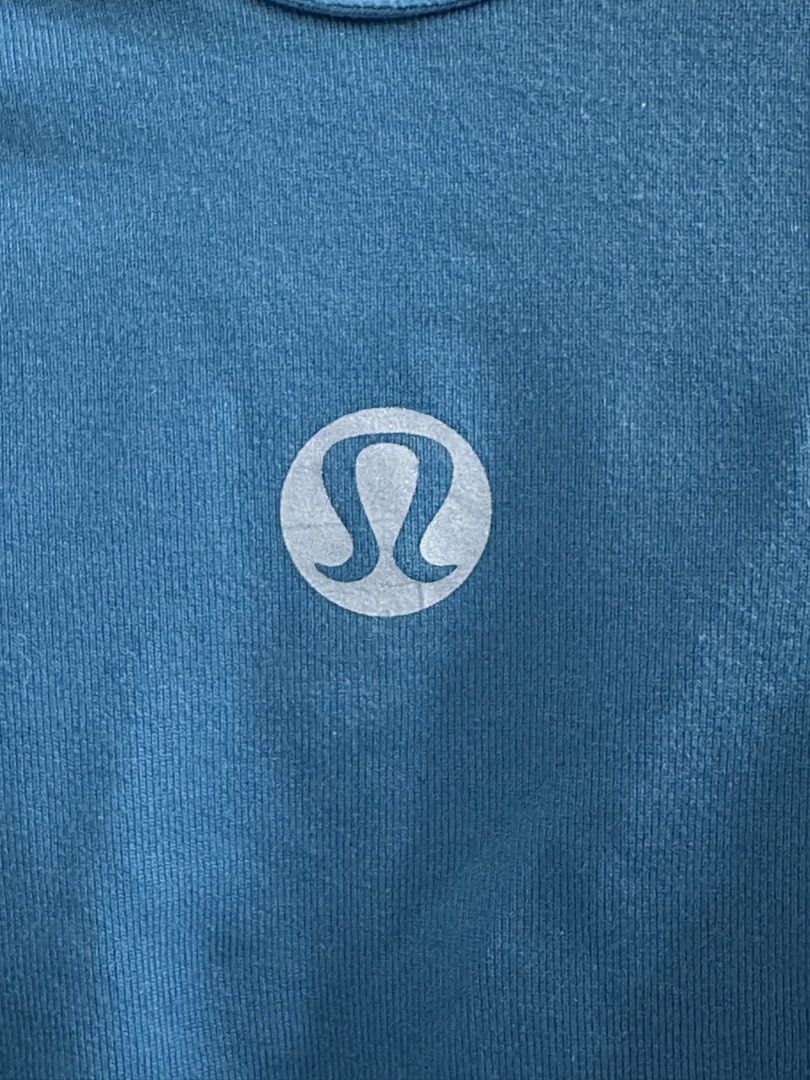 Lululemon Racerback Athletic Wear Tank Top (Category: Activewear) located in Tarlac. Submitted by ej202177 (Listing ID 1453466103, Image 3). Description: Lululemon size 6 on tag or can fit to small Last pic:inner part Location: Tarlac Courier: jnt. No to abono SF.