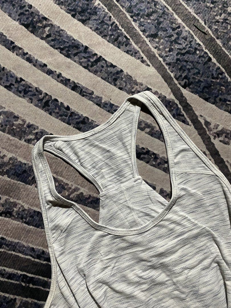 Lululemon Racerback Tank Top (authentic) (Category: Activewear) located in Goa. Submitted by _rawgallery (Listing ID 1453509089, Image 2). Description: size: M -L.