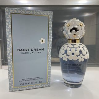 (Category: ) located in . Submitted by fragranceParfumdealer (Listing ID 1453476229, Image 1). Description: .